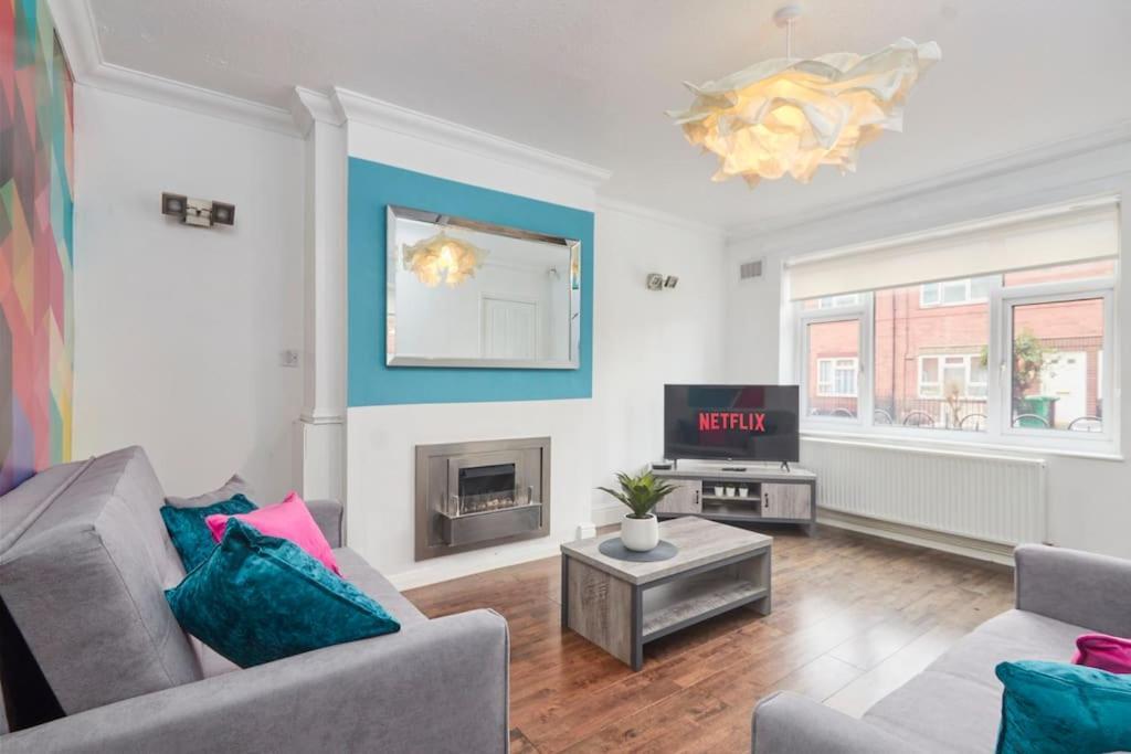 Central Nottingham House Villa ภายนอก รูปภาพ