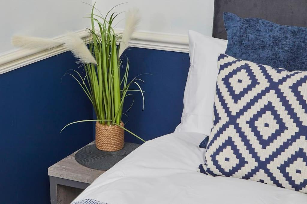 Central Nottingham House Villa ภายนอก รูปภาพ