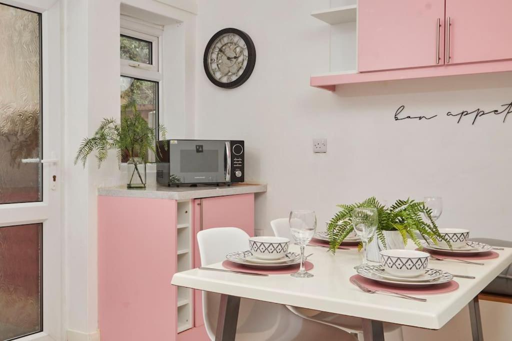 Central Nottingham House Villa ภายนอก รูปภาพ