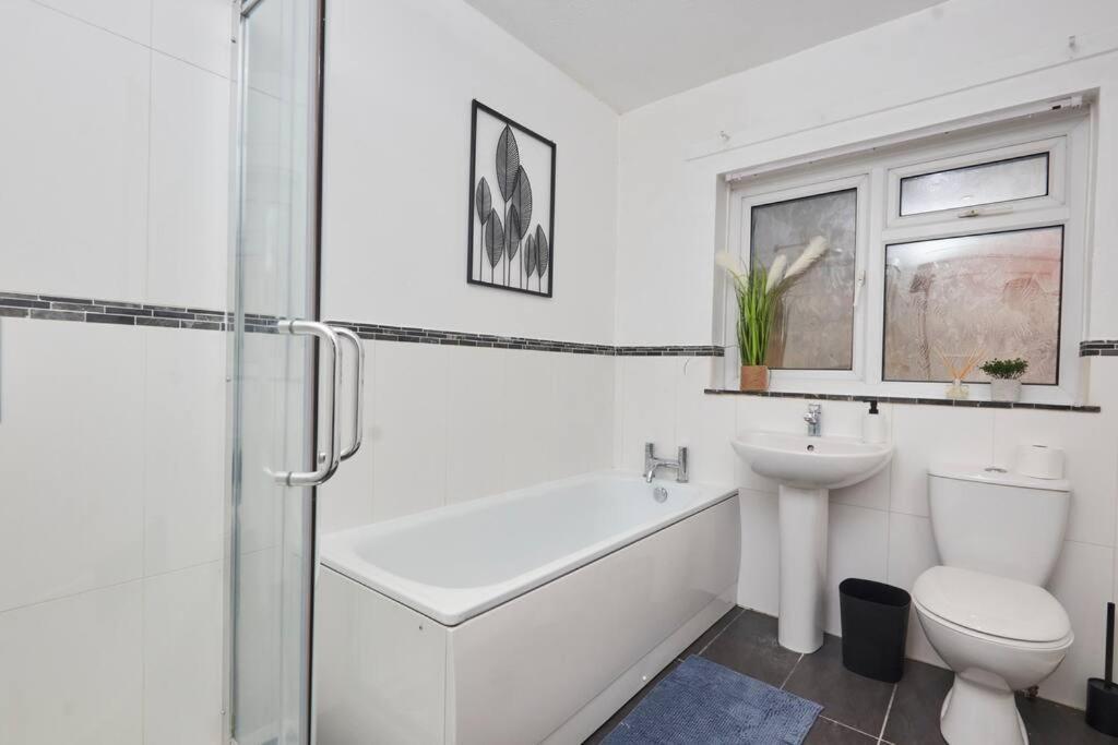 Central Nottingham House Villa ภายนอก รูปภาพ